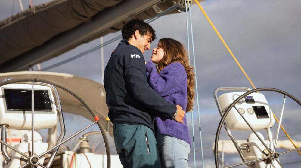 'Me has robado el corazón', la comedia romántica "con tintes punkis" protagonizada por Óscar Casas: "Sales reconciliado con la vida temporalmente"