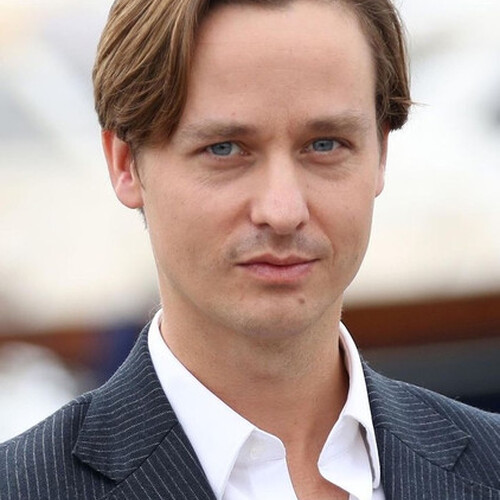 Tom Schilling