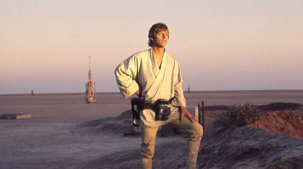 Nadie quer&iacute;a proyectar 'Star Wars' hasta que Fox amenaz&oacute; a los cines con no proyectar su siguiente pel&iacute;cula de prestigio (que nadie fue a ver)