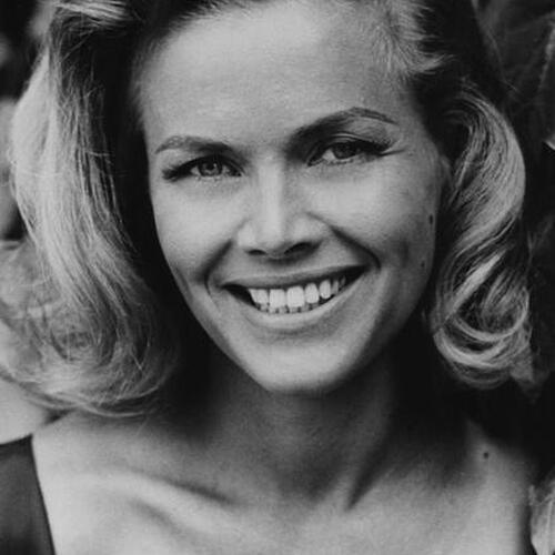 Honor Blackman