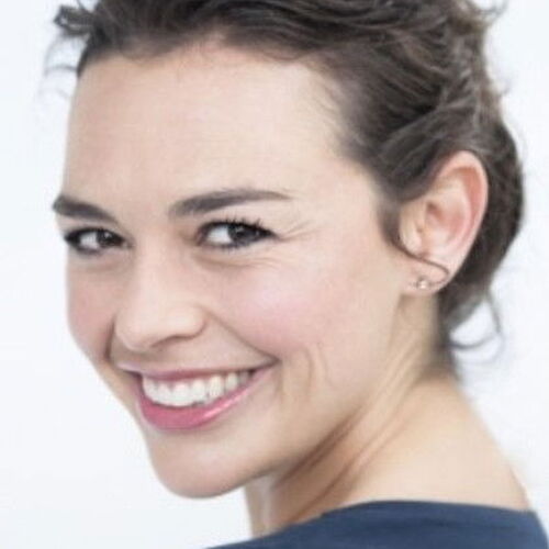 Tinarie Van Wyk-Loots