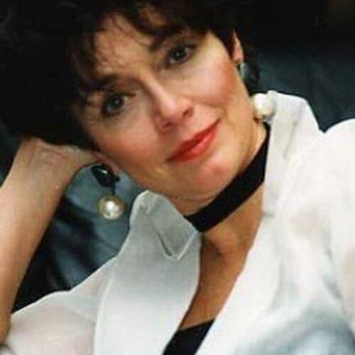 Kathleen Barr