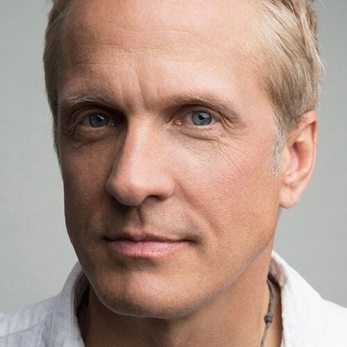 Patrick Fabian