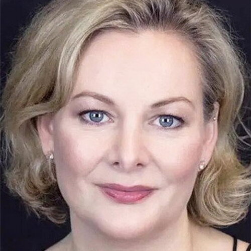 Sara Stewart