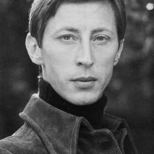 Murray Melvin