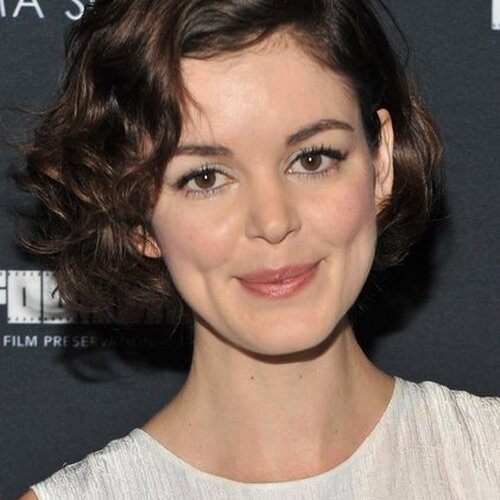 Nora Zehetner