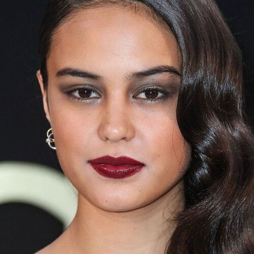Courtney Eaton
