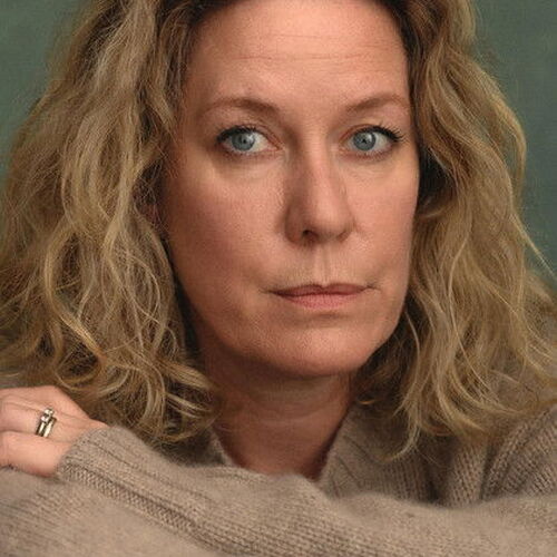 Anna Crilly