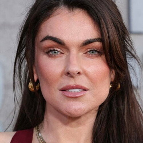 Serinda Swan