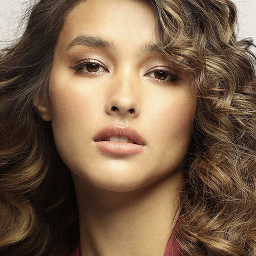 Liza Soberano
